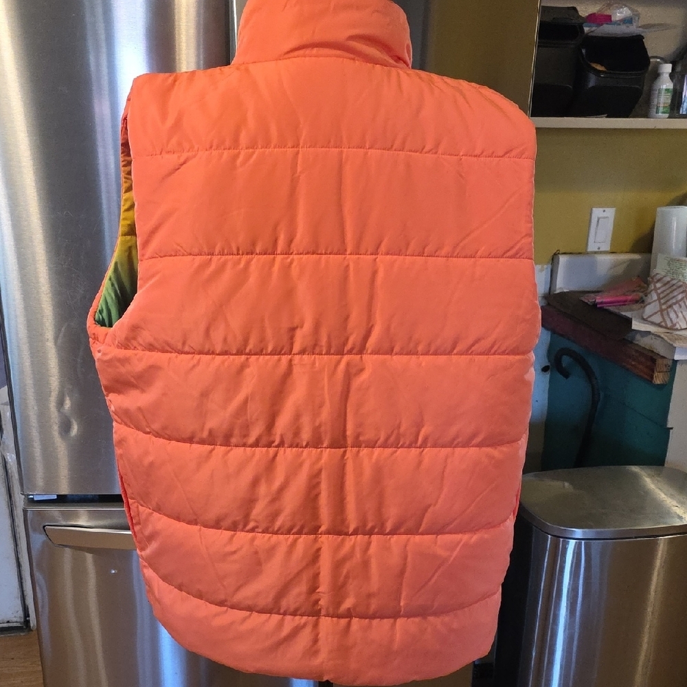 Crayola Rainbow Gradient Women's Vest - Picture 3 of 4